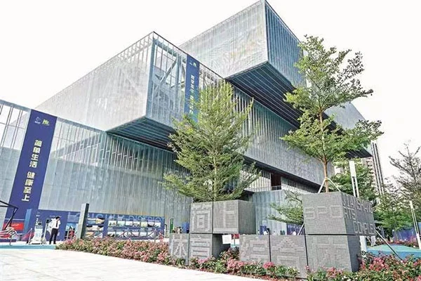 Blueway Sports and Cultural Center svømmebassengprosjekt: Shenzhen Longhua District Jianshang Sports Complex